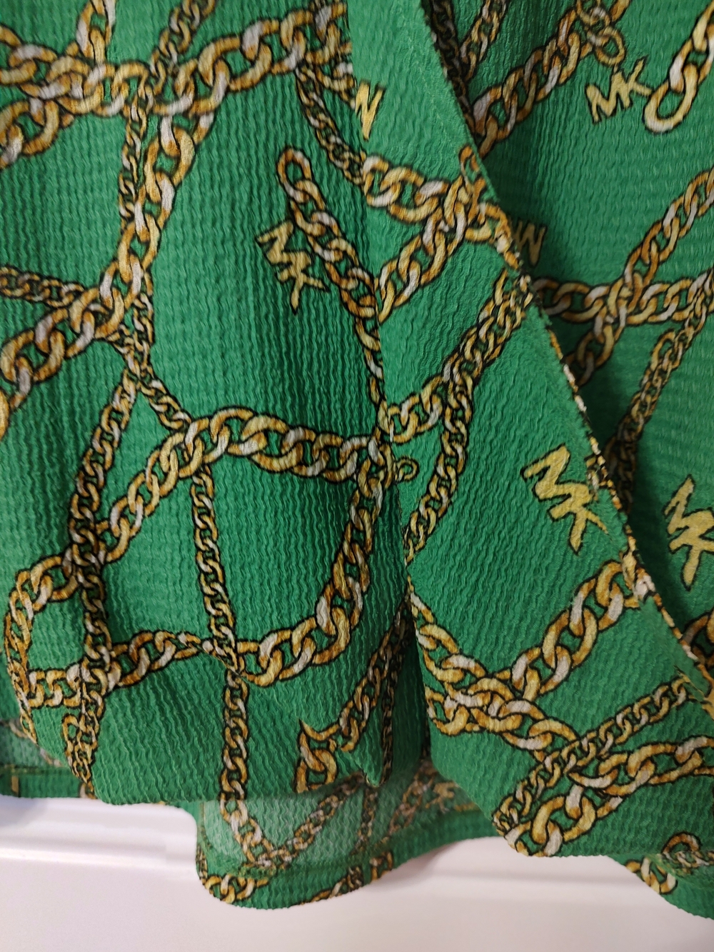 Michael Kors Green Chain-Print Wrap Blouse - Picture 5 of 7